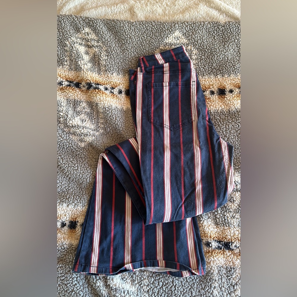 Patriotic Shyanne Flares